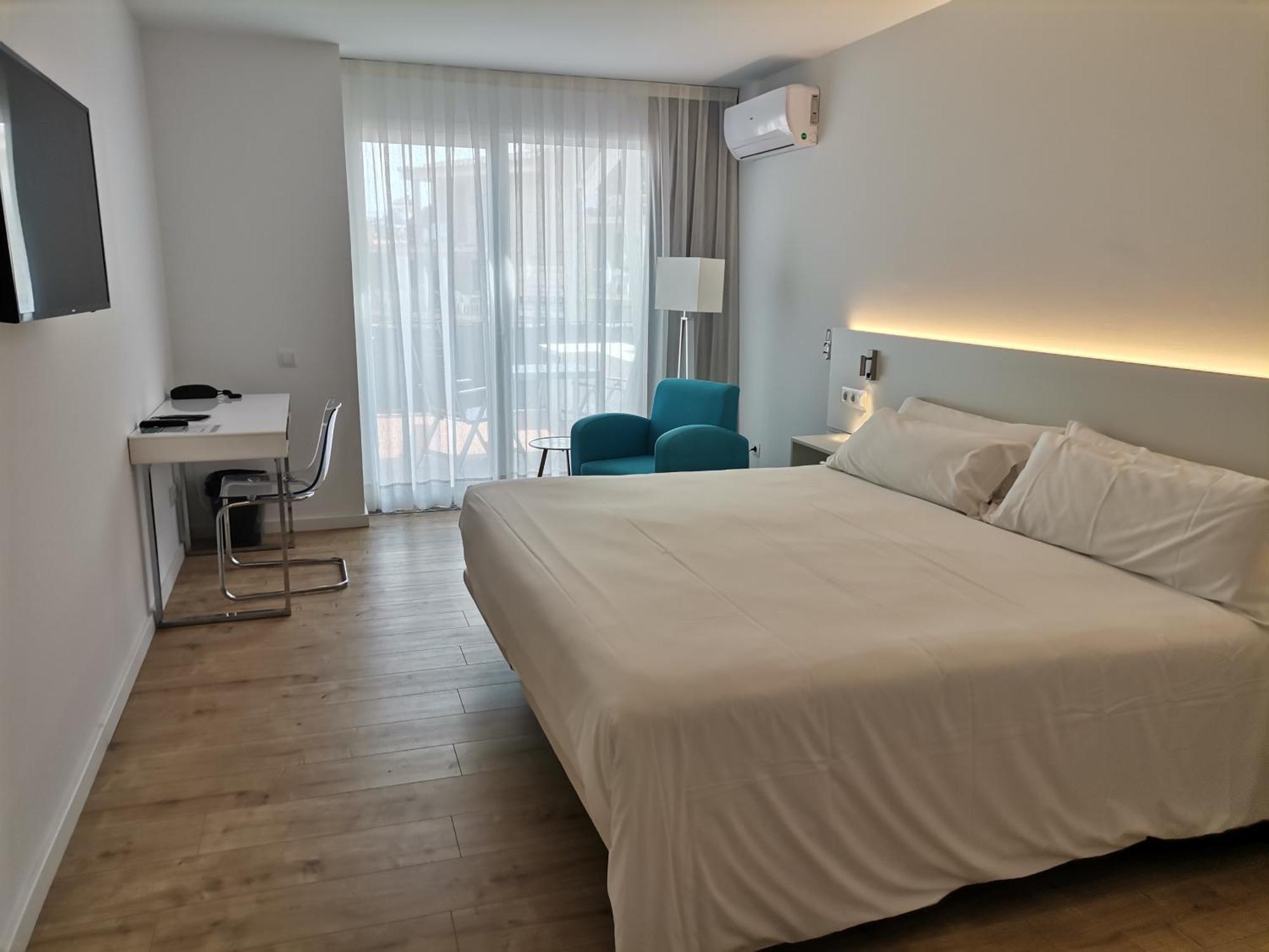 Hotel Hcp Калелья-де-Палафружель Экстерьер фото